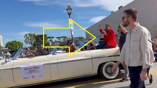 Karen Bass gets RUTHLESSLY HECKLED to her face